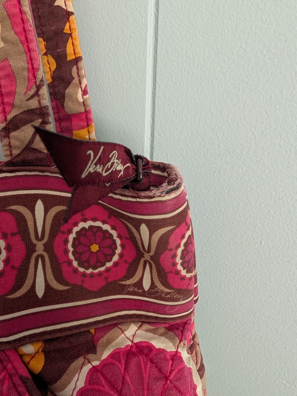 Pink floral fall print vera Bradley purse - Picture 3 of 5